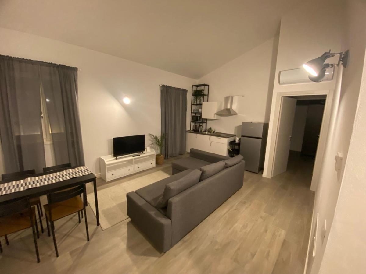 Dante Alighieri Apartment Bardolino Bagian luar foto