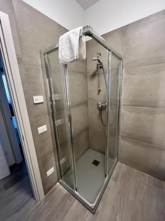 Dante Alighieri Apartment Bardolino Bagian luar foto