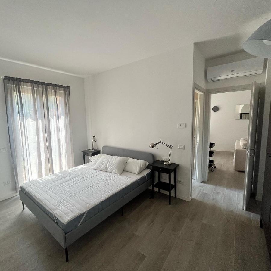 Dante Alighieri Apartment Bardolino Bagian luar foto